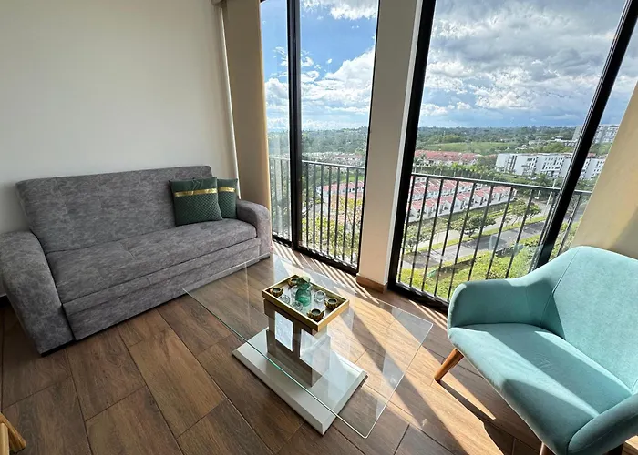 Amara-706 Hermoso Y Amplio Apartamento En Barrio Laureles