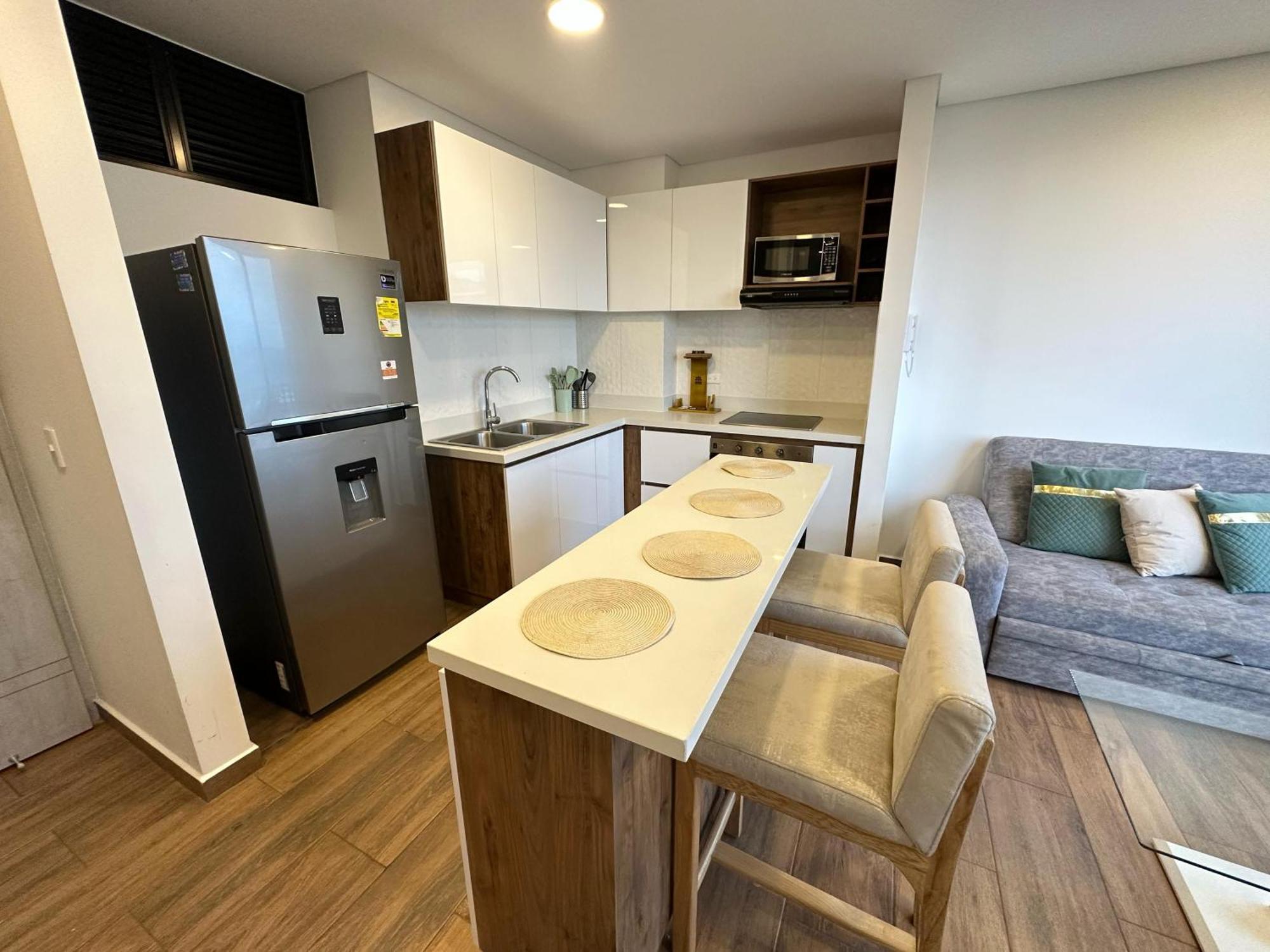 公寓 Amara-706 Hermoso Y Amplio En Barrio Laureles *